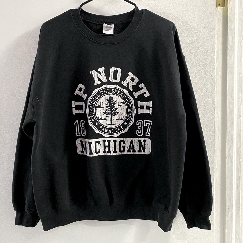 Crewneck graphic sweatshirt UP NORTH cozy size M